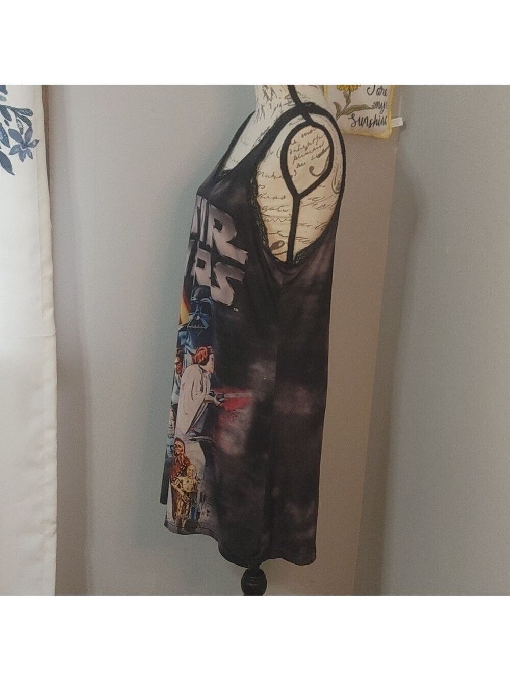 STAR WARS A NEW HOPE NIGHTIE Sz Lg - Picture 2 of 8